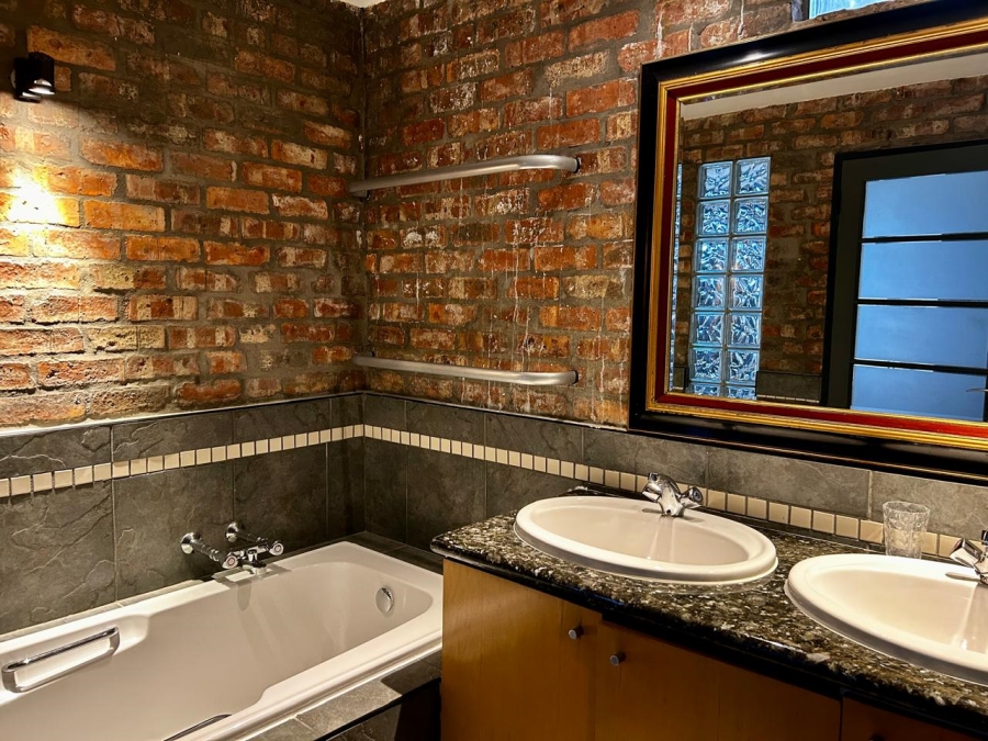 To Let 1 Bedroom Property for Rent in De Waterkant Western Cape